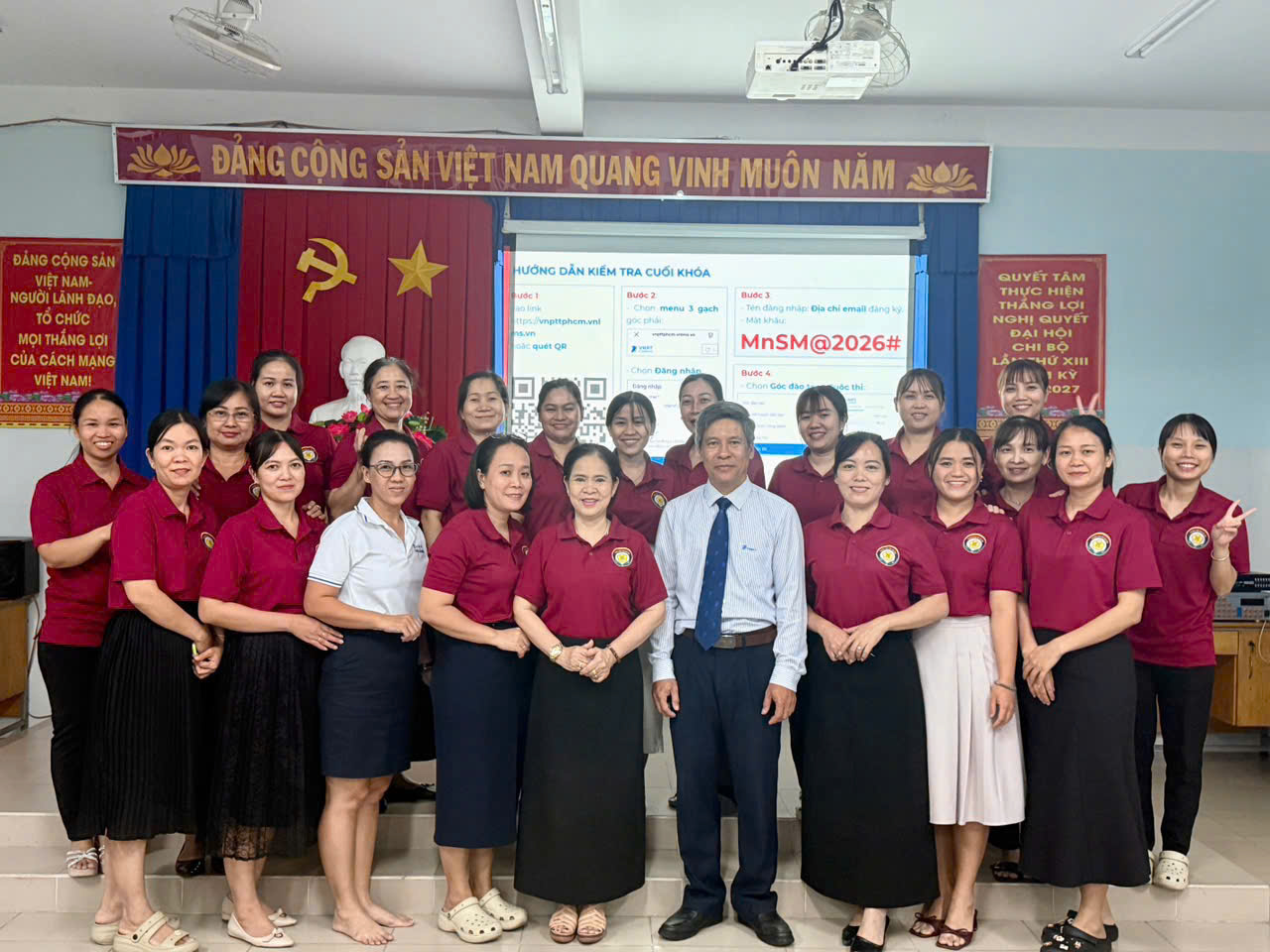 z7688282034609 4f1e65b3014306a5ef801f00b838d56f